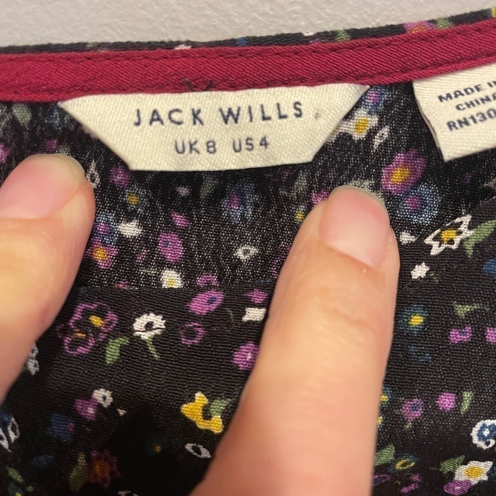 NWT Jack Wills Black Floral Short Sleeve Dress Size 4 - Picture 8 of 10